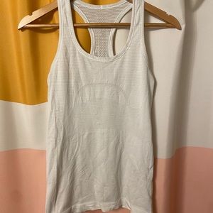 Lululemon Swiftly Tech Tank Size 6